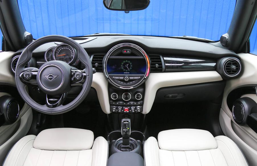 哪款四座敞篷车性价比最高,这三款豪华中大型轿车值得拥有