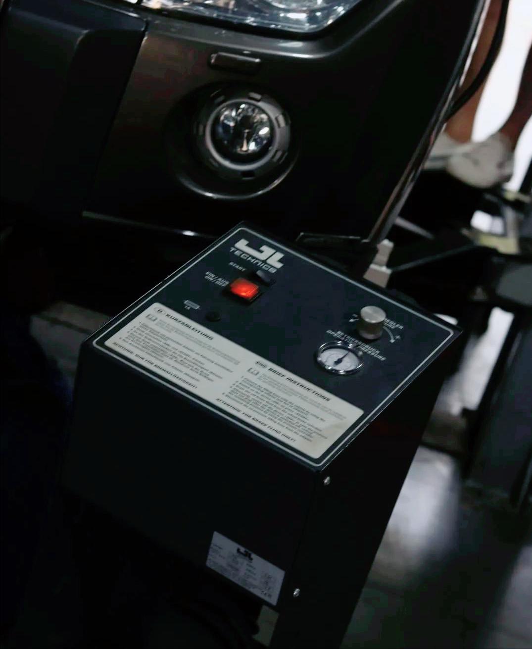 老车翻新修复三菱帕杰罗v97,帕杰罗v97整车整备翻新长视频