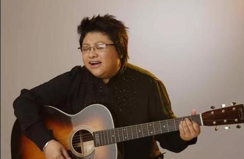 许志安和韩红接吻图片,韩红喜欢过栾树