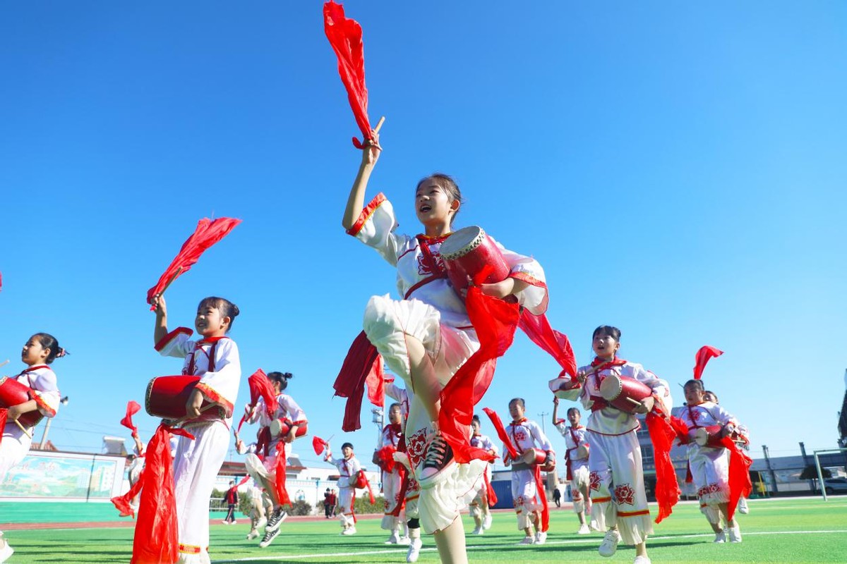 多彩校园快乐生活,丰润东马庄小学