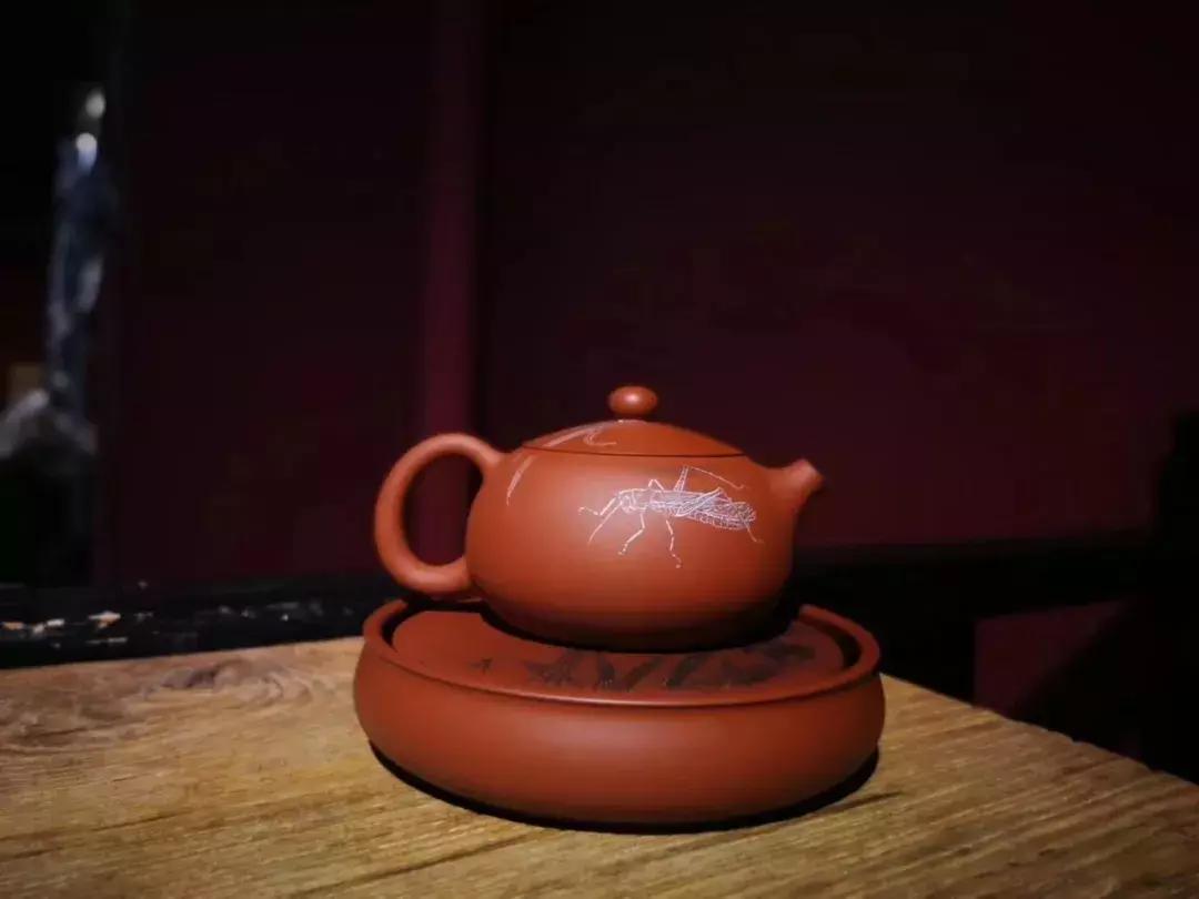 紫陶怎么辨别优劣真假,紫陶泥料贵吗