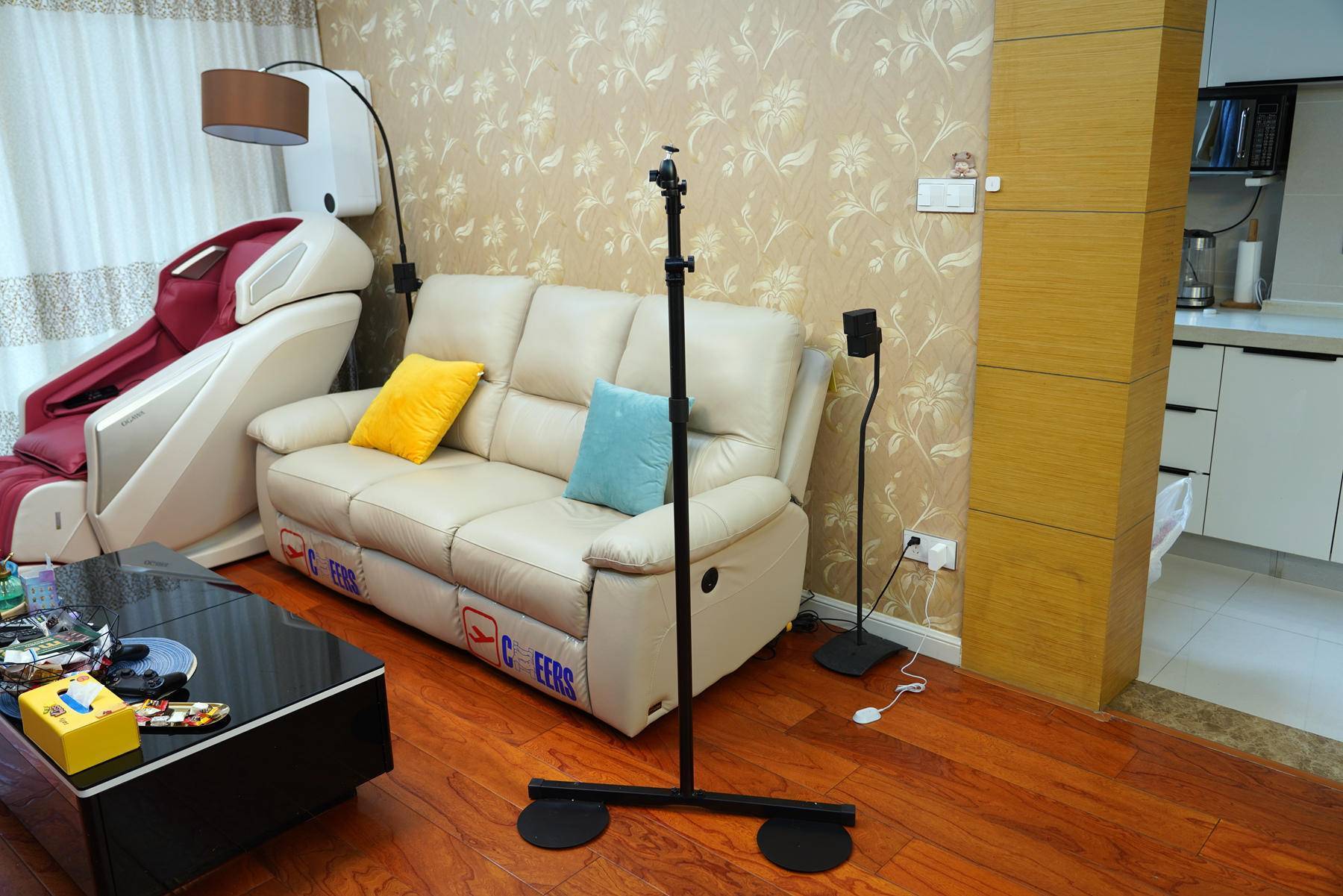 明基投影仪w4000和w2710对比评测,明基w2700brilliantcolour