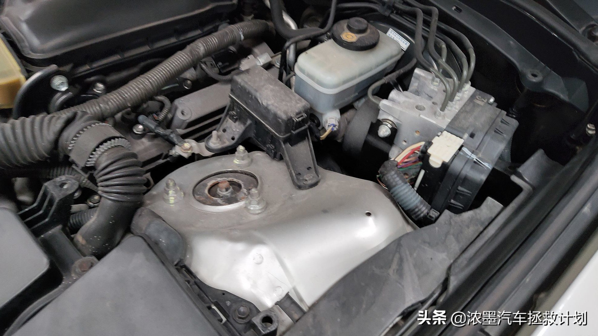 日系五菱之光,日系最好的三款车丰田皇冠