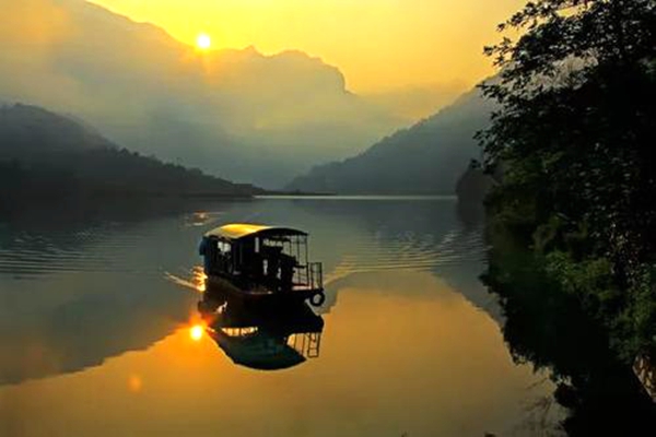 被誉为广东小香格里拉在哪里,湖北云南香格里拉旅游景点