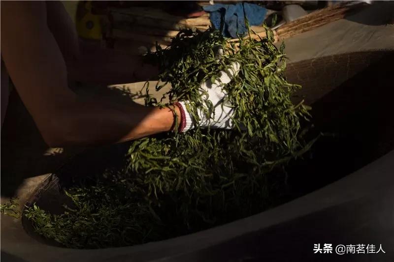 杀青轻重对普洱茶有什么影响,普洱茶杀青有什么作用