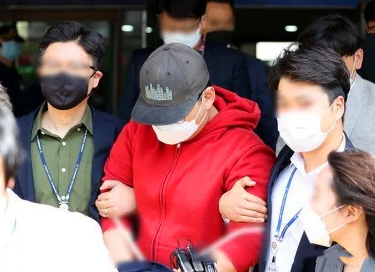 韩国N号房21名未成年少女被迫拍摄性剥削影片？3名家长报警被威胁