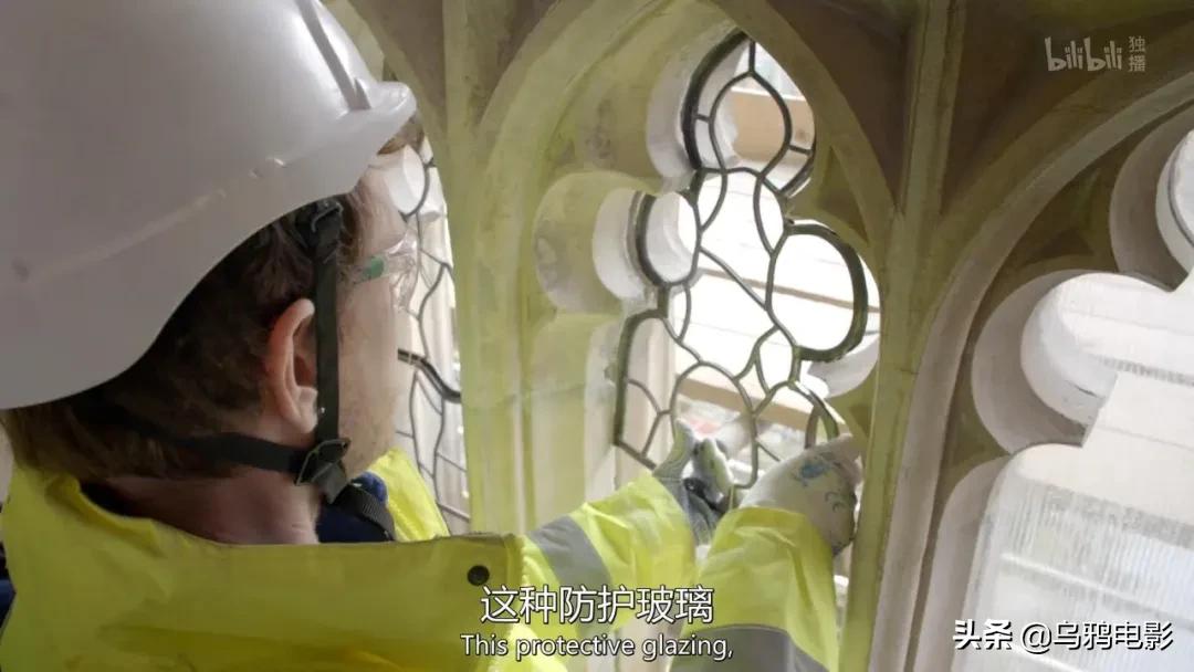 当年为什么巴黎圣母院大火,巴黎圣母院遭遇大火是哪一年