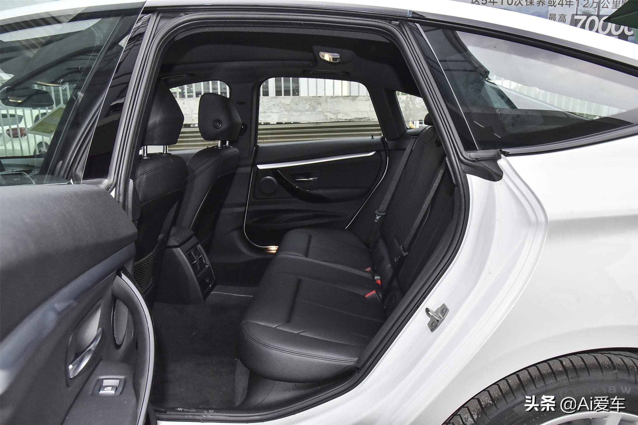 宝马3系进口双门轿跑极速,最新款宝马3系顶配四驱