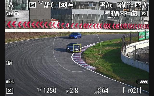 尼康z9旗舰相机详细评测,尼康z9机身的无损变焦功能