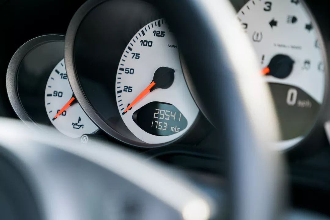 保时捷997.1丨如果[执迷]是一种物质，那Ta的份量一定很重