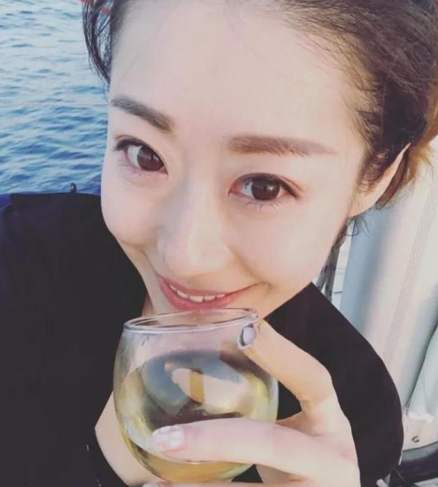 盘点和周星驰合作过的女演员,她是周星驰的唯一御用配角