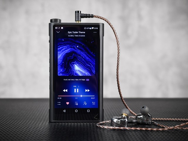 售价8998元的无损音乐*放播**器飞傲M15详细测评