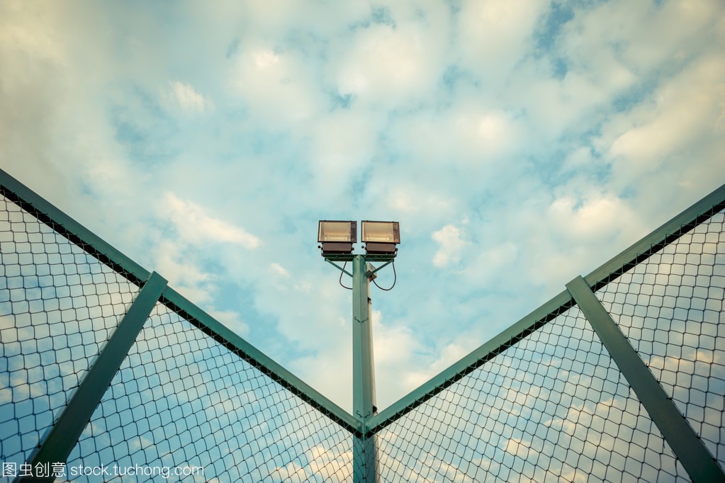 球场灯光照明工程,球场照明施工