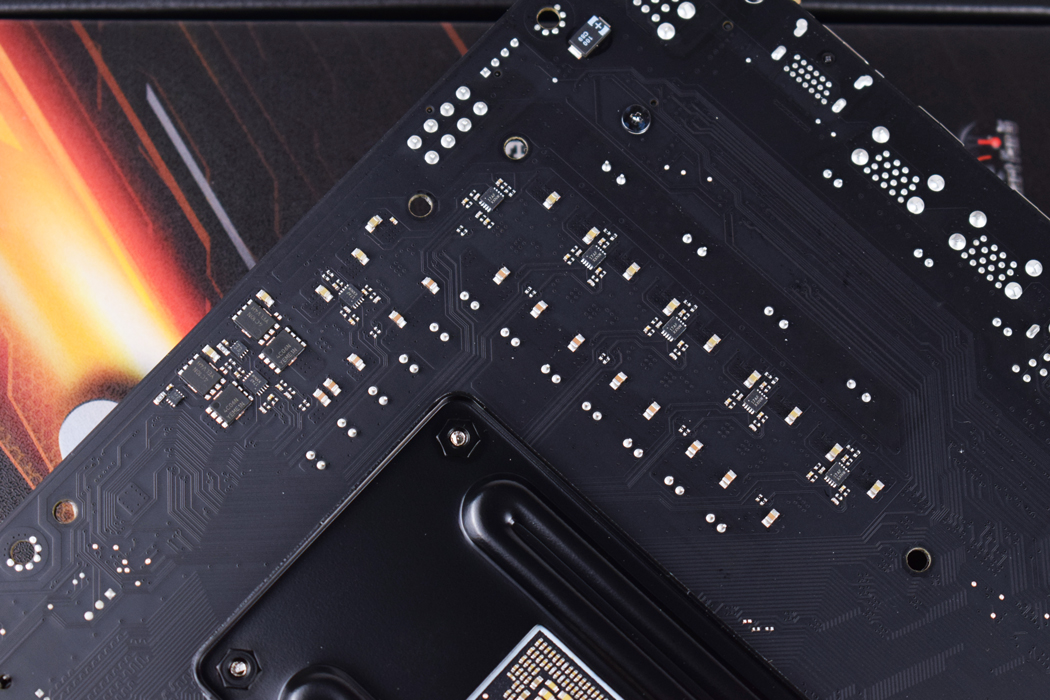 技嘉x570aoruselitewifi,技嘉x570aoruselitewifi横评