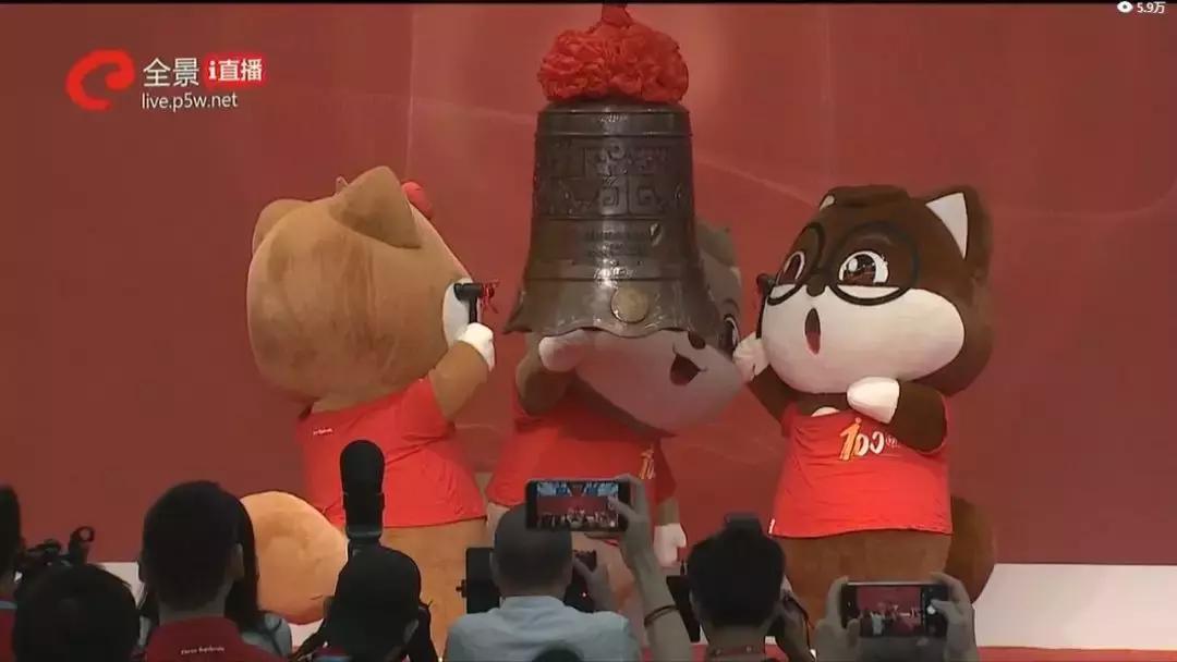 三只松鼠从创业到上市,三只松鼠估值千亿