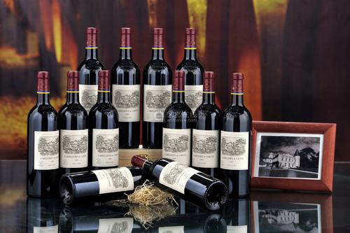 拉菲传说与拉菲的区别,拉菲传说多少钱一瓶