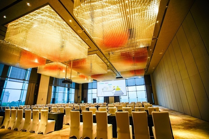 去重庆必打卡的地方四天三晚酒店,重庆最有重庆特点的酒店