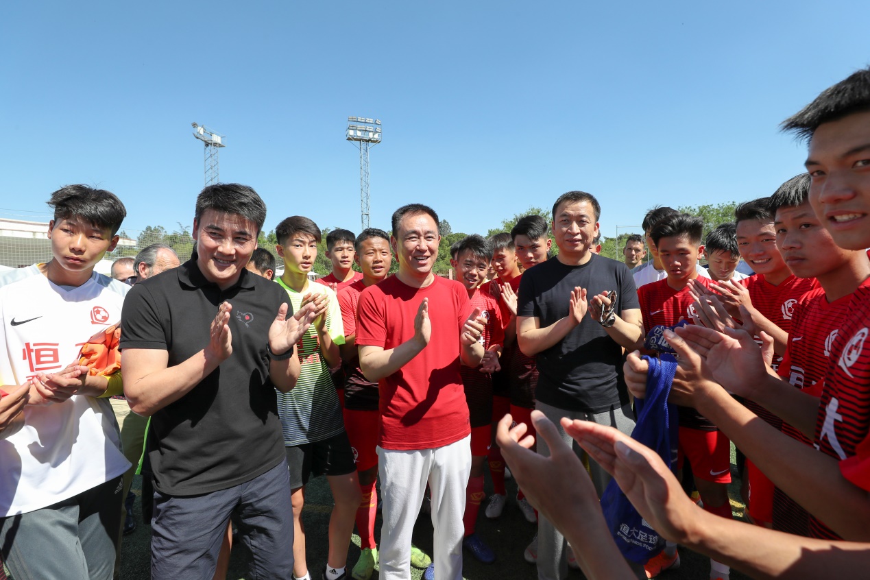 许家印马德里恒大,许家印洛阳视察