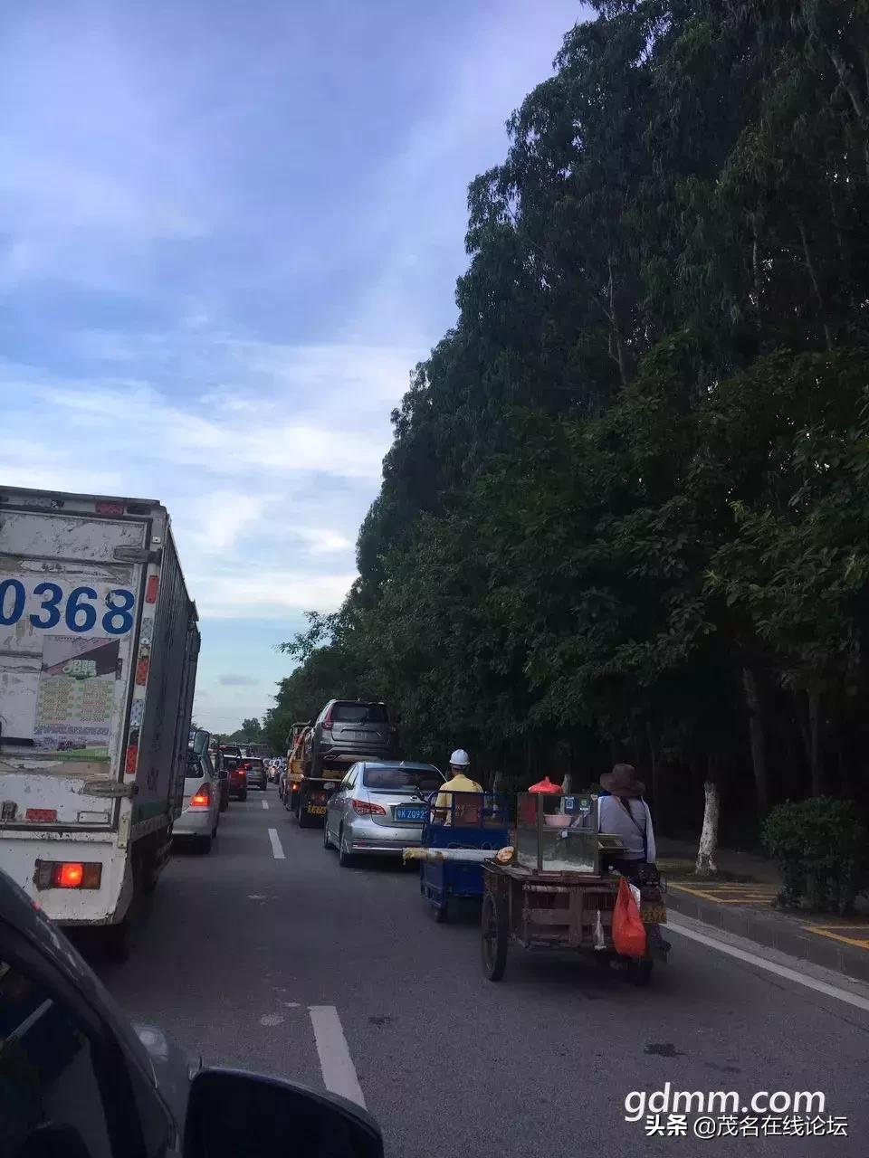 茂名华夏广场商业综合体,茂名最大的商业综合体