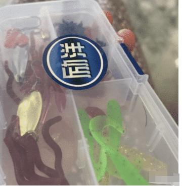 商家挂横幅搞笑段子,段子手商家挂横幅