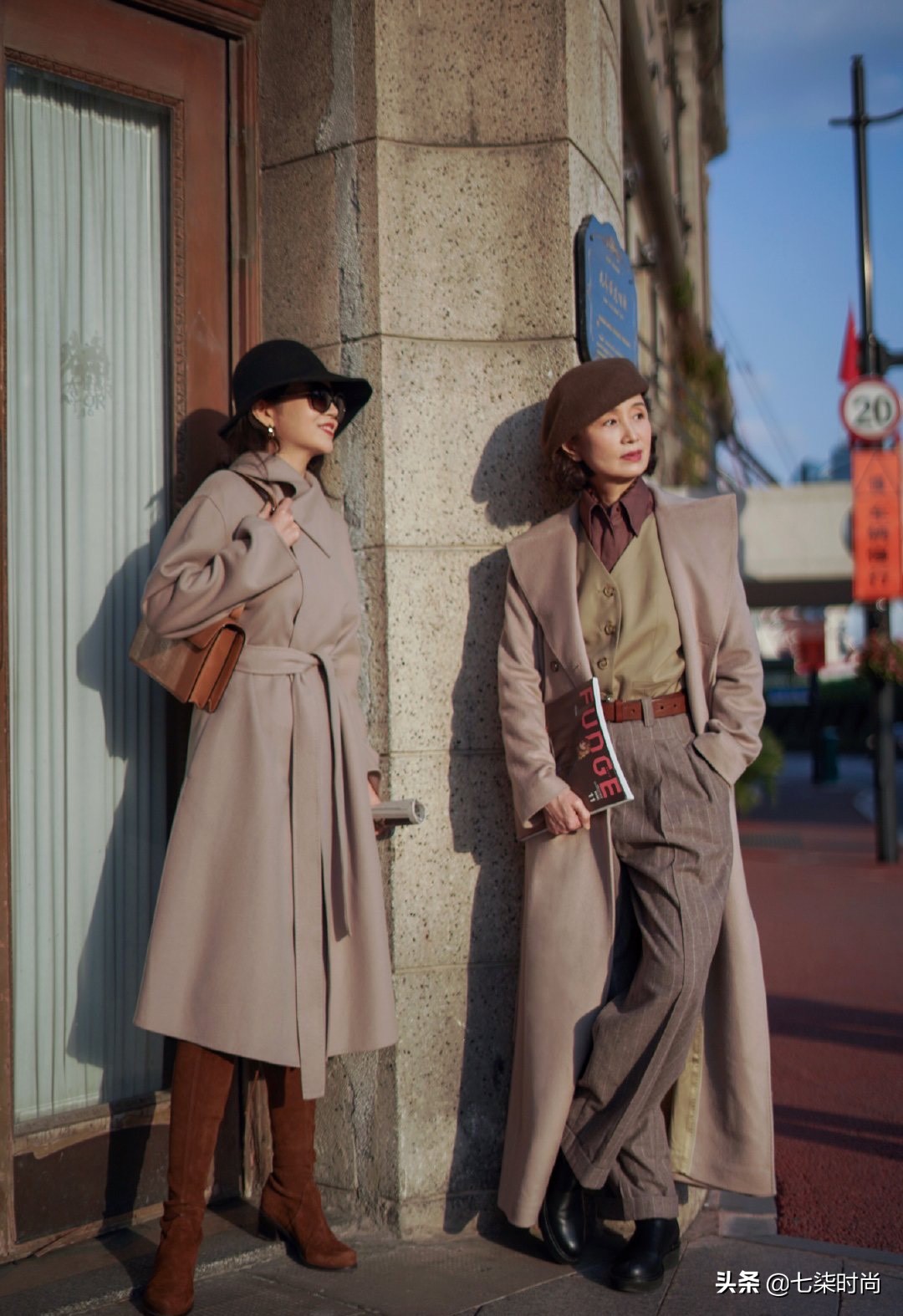 冬天不露腿怎么穿的保暖又显瘦,三木母女紫色连衣裙穿搭