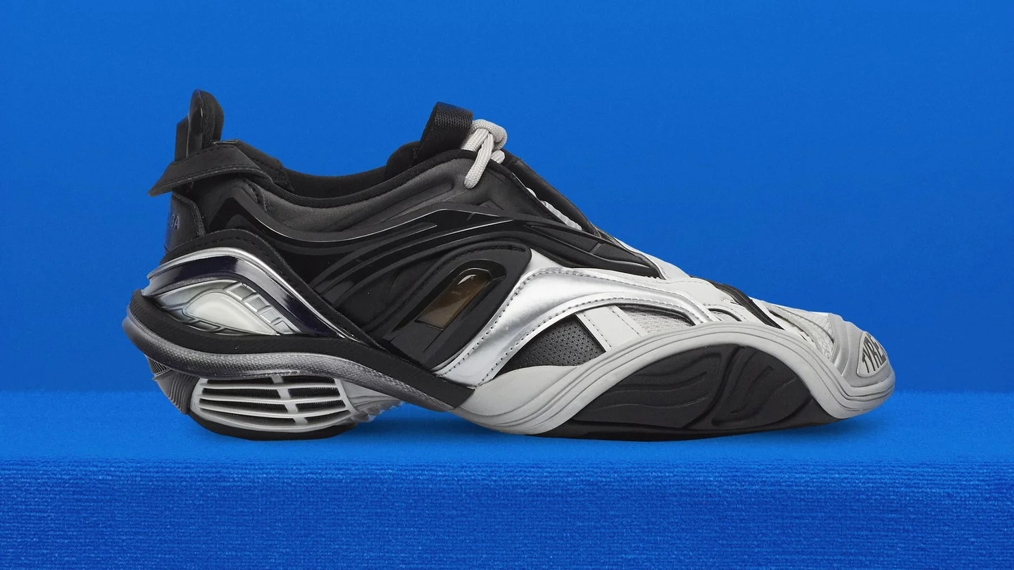 balenciaga鞋子高帮运动鞋,balenciaga平底运动鞋