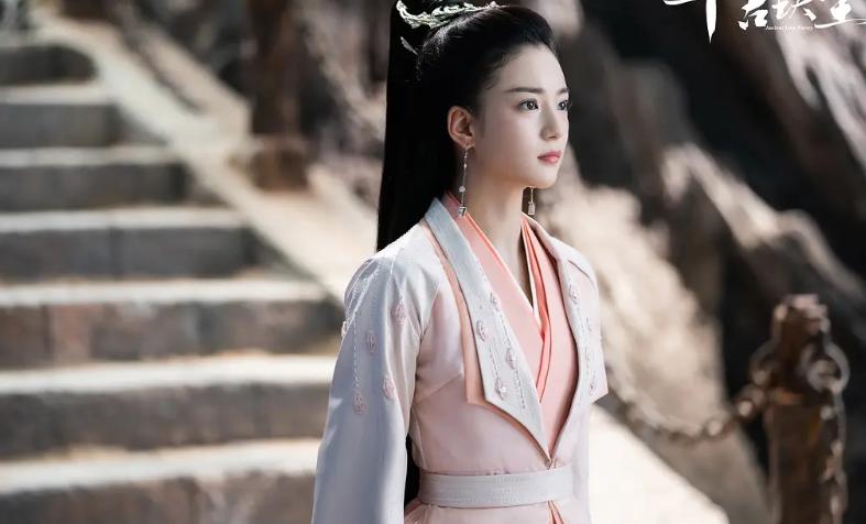 周冬雨颜值巅峰角色,周冬雨各个时期颜值