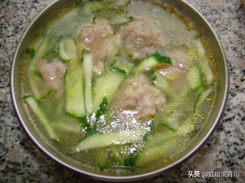 孕期妈妈要注意营养的合理搭配,孕期准妈妈如何合理的搭配营养