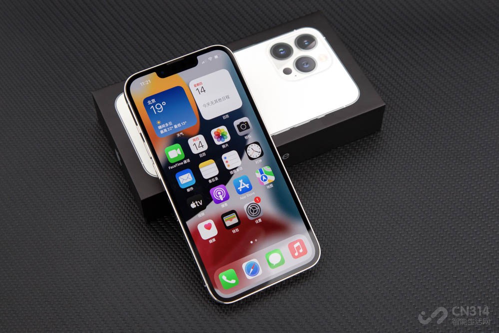 iphone13pro信号比之前的好,iphone13pro对比oppofindx5pro