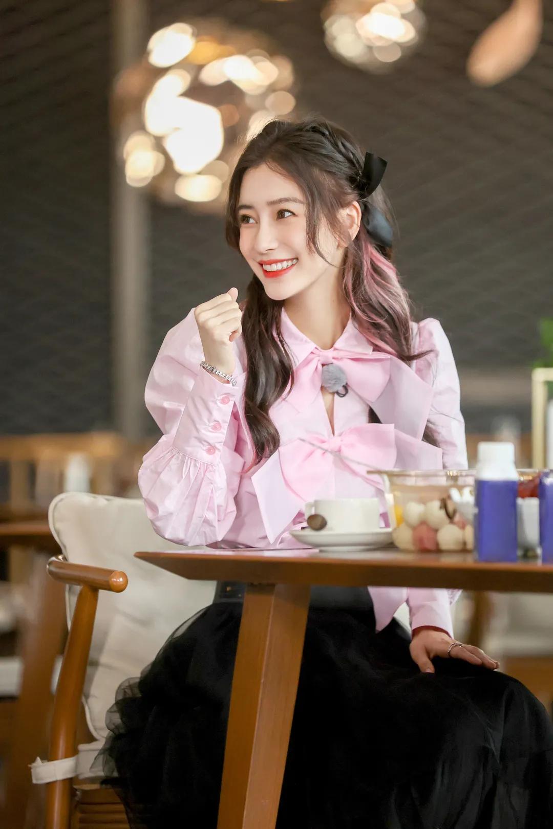 2021什么发色最显白减龄,在家染发色2021年最火发色显白