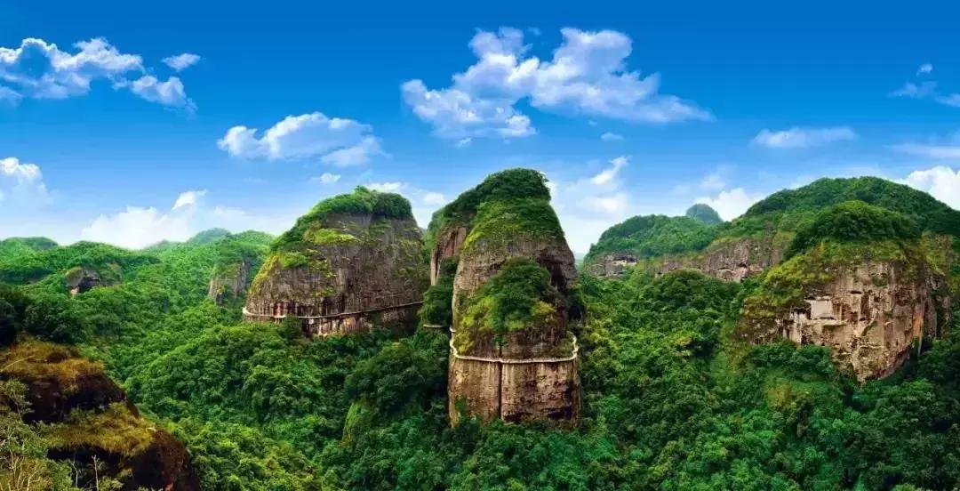 朋友圈霸屏，对不起，我要去梅州啦