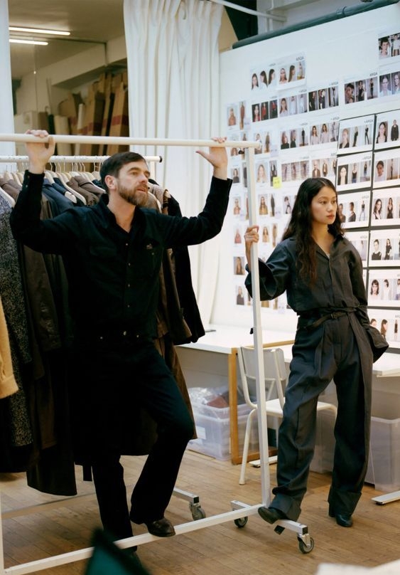 上班穿职业装搭配什么鞋,工作装职业装穿搭