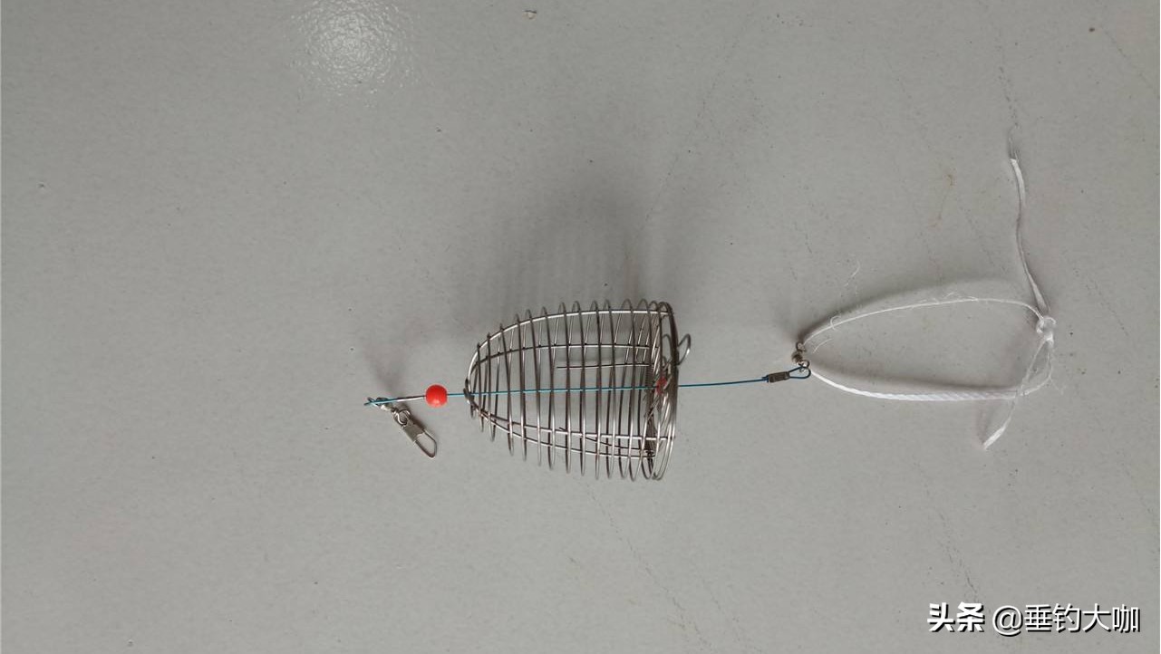 岸筏串钩钓鲫鱼技巧,岸筏钓鱼用什么串钩好冬季