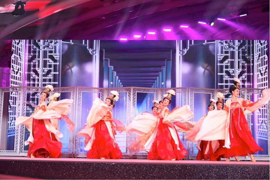 让鲁豫都想办法为难的小姐姐，到底什么来头？