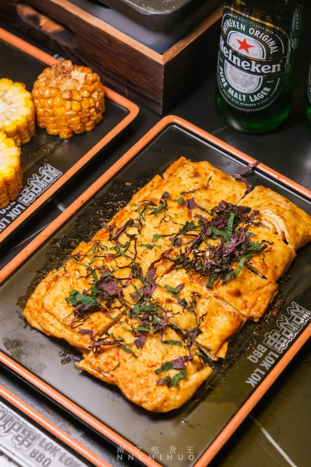 南宁夜宵炭火烤肉,南宁烧烤夜宵推荐