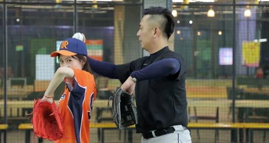 米酒、棒球、密室、VR、度假村，周末集会娱乐看这篇就够啦