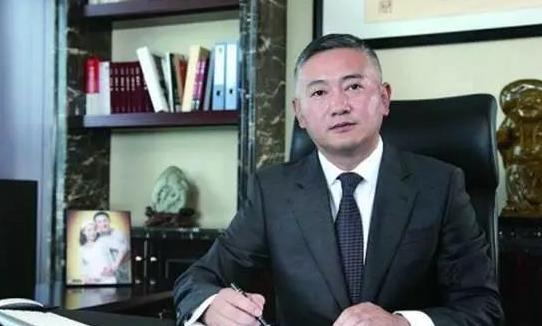 遭遇金融危机成功翻身，他的公司创下山东第一，为母校壕捐500万