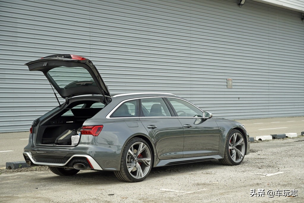 2021款奥迪rs6驾驶体验,22款奥迪rs6旅行版