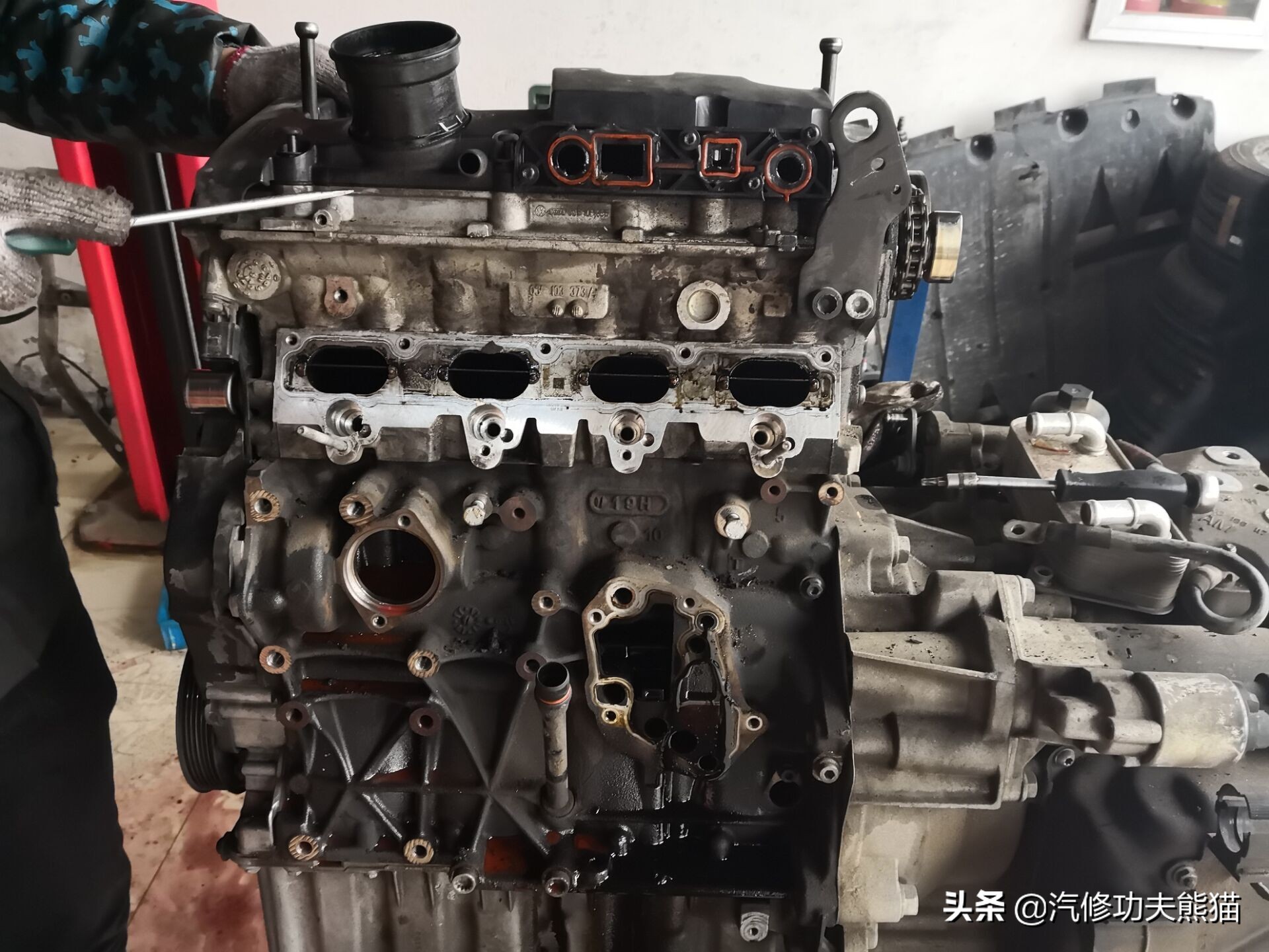 13年奥迪tts多少公里烧机油,奥迪tts急加速故障灯