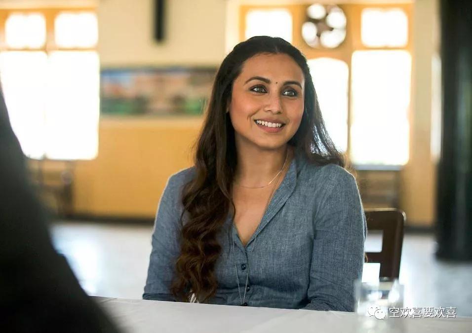 嗝嗝老师,嗝嗝老师简短解析