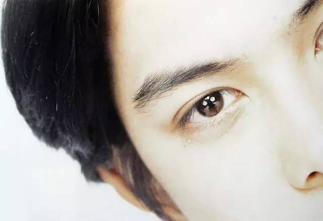 美胜金城武，18岁的他艳绝亚洲：没人永远年轻，但总有人依旧少年