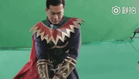 娆ф枃浠ｈ█璐帺钃濇湀,璐帺钃濇湀娆ф枃