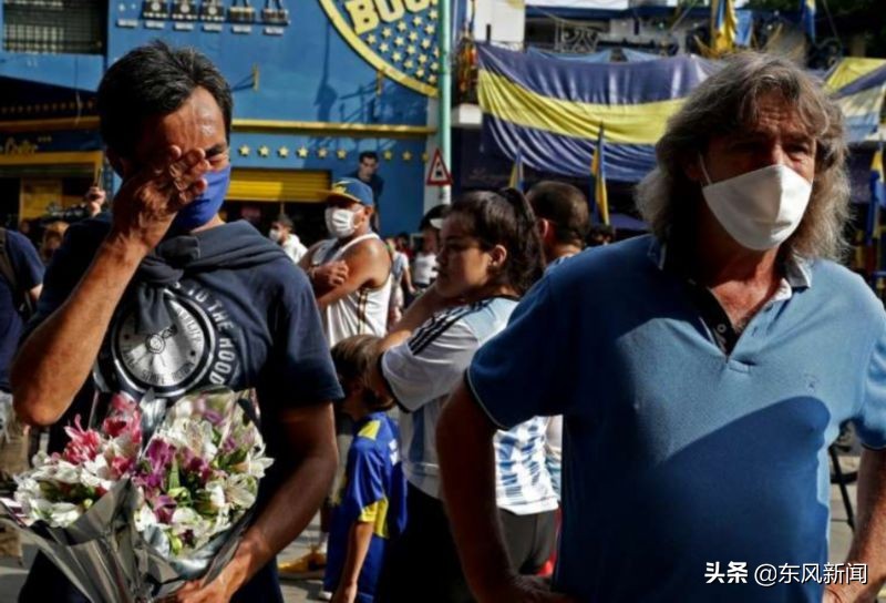 球王传奇马拉多纳因病,球王陨落告别马拉多纳