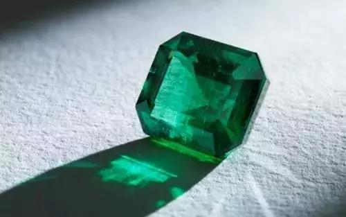 下雨天适合戴什么珠宝呢,夏天最适合懒人戴的几种珠宝