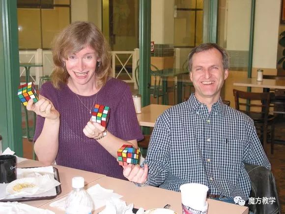 魔方高阶玩法cfop教程,魔方高级玩法cfop教程第一集