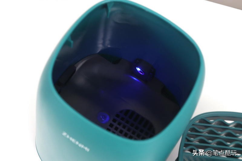 身为刀架筷笼，容不得藏污养菌！臻米K2刀叉筷子消毒机体验