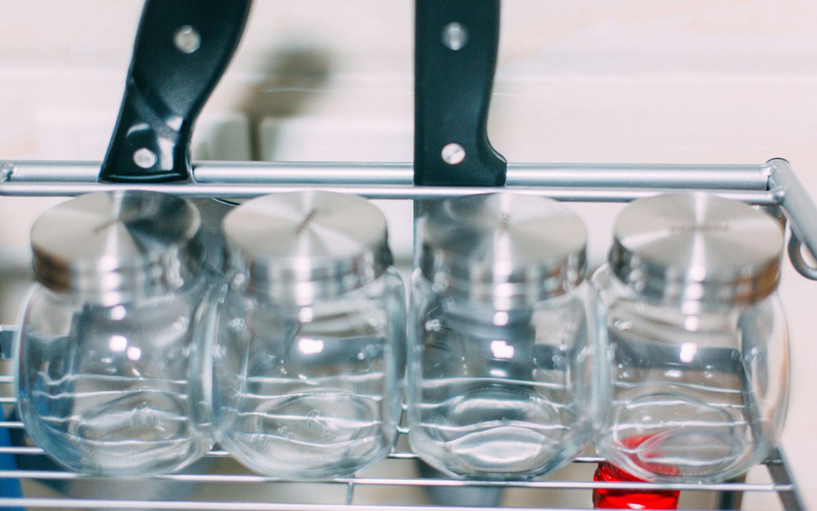 铁锅怎么保养才不粘锅不生锈,家用铁锅怎么清洗才能不生锈