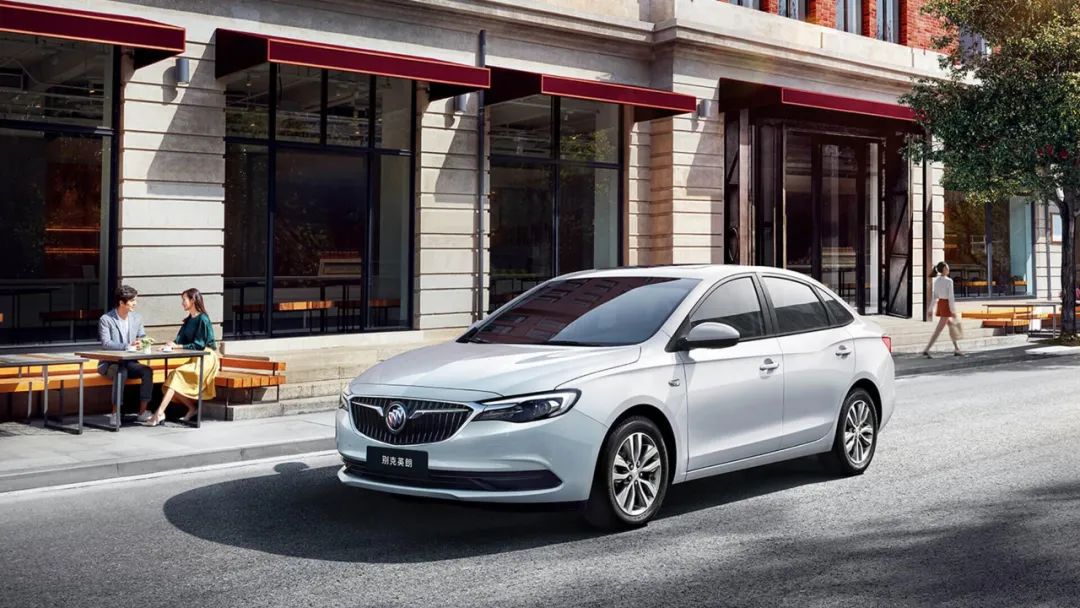 想省油买这三款10万出头不吃亏,手握30万建议首选这3款