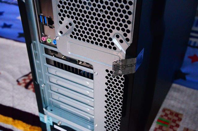 电脑主机usb接口一插线就重启,电脑一插usb就重启怎么办