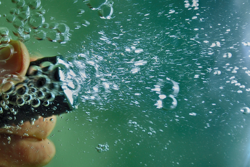 务本手电评测,务本d1手电筒测评
